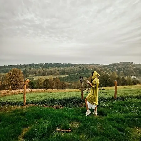 Lushhills - Nowoczesna Jurta Regulice