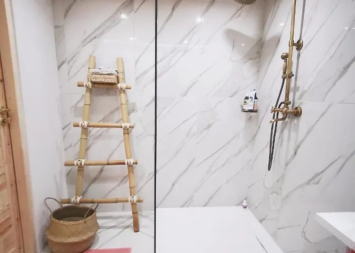 פארק נופש Lushhills - Nowoczesna Jurta Regulice